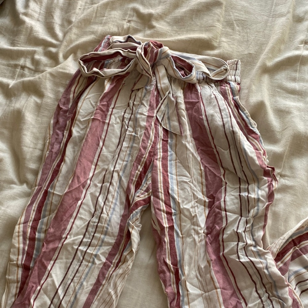 Small American Eagle stripped joggers